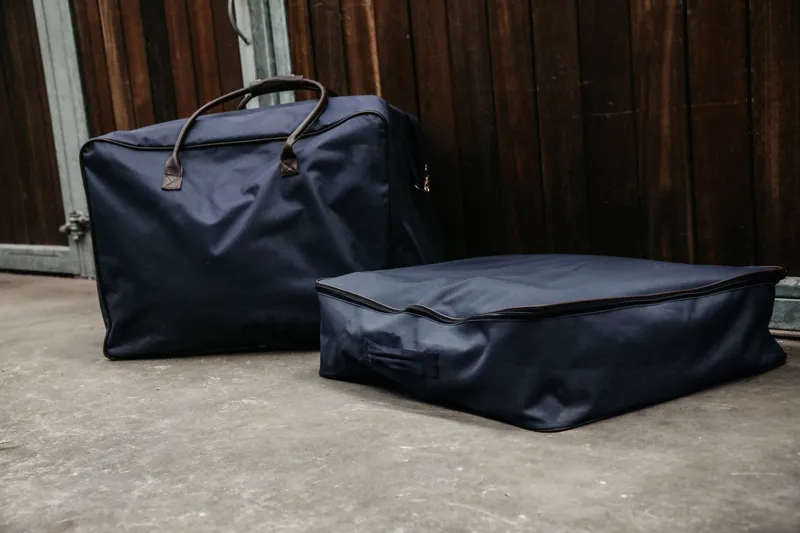 Kentucky Weather Proof Saddle Pad Bag Navy-1